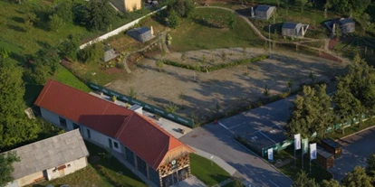 Campings - Ver- und Entstorgung für Wohnmobile: Entleerung von Wassertanks - CAMP JEZERO KOCEVSKO - CAMP JEZERO KOCEVSKO