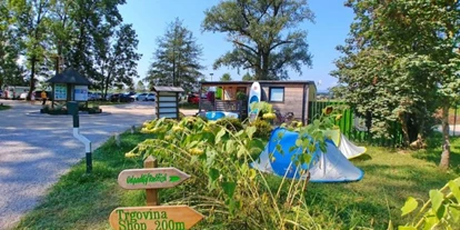Campings - Mietunterkunft: Blockhaus / Hütte - Camping Bela Krajina - Podzemelj - Camping Bela Krajina - Podzemelj