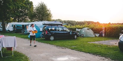 Campings - Weitere Serviceangebote: Küche mit Kochmöglichkeit - Kalletal - CampingPark Kalletal - CampingPark Kalletal