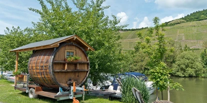 Campings - Ver- und Entstorgung für Wohnmobile: Abwasser- und Frischwasseranschlüsse - Lahnstein (Rhein-Lahn-Kreis) - Campingpark Zell Mosel - Campingpark Zell Mosel