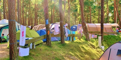 Campings - Öffnungszeiten Campingplatz: saisonal - Lütow - Campingplatz Ostseeblick - Campingplatz Ostseeblick