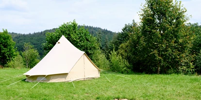 Campings - Weitere Serviceangebote: Buchung von Standplätzen online möglich - Sippersfeld - Naturresort Waldglück - Naturresort Waldglück