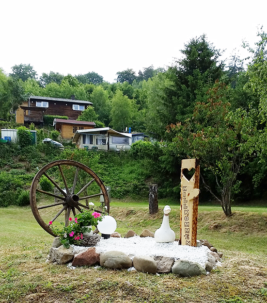 Kampovi - Trippstadt - Campingplatz Gänsedell - Campingplatz Gänsedell