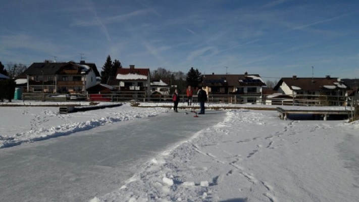 Kampi - Nachhaltigkeitsauszeichnungen: ECOCAMPING - Oberbayern - Terrassen-Camping am Richterbichl - Terrassen-Camping am Richterbichl