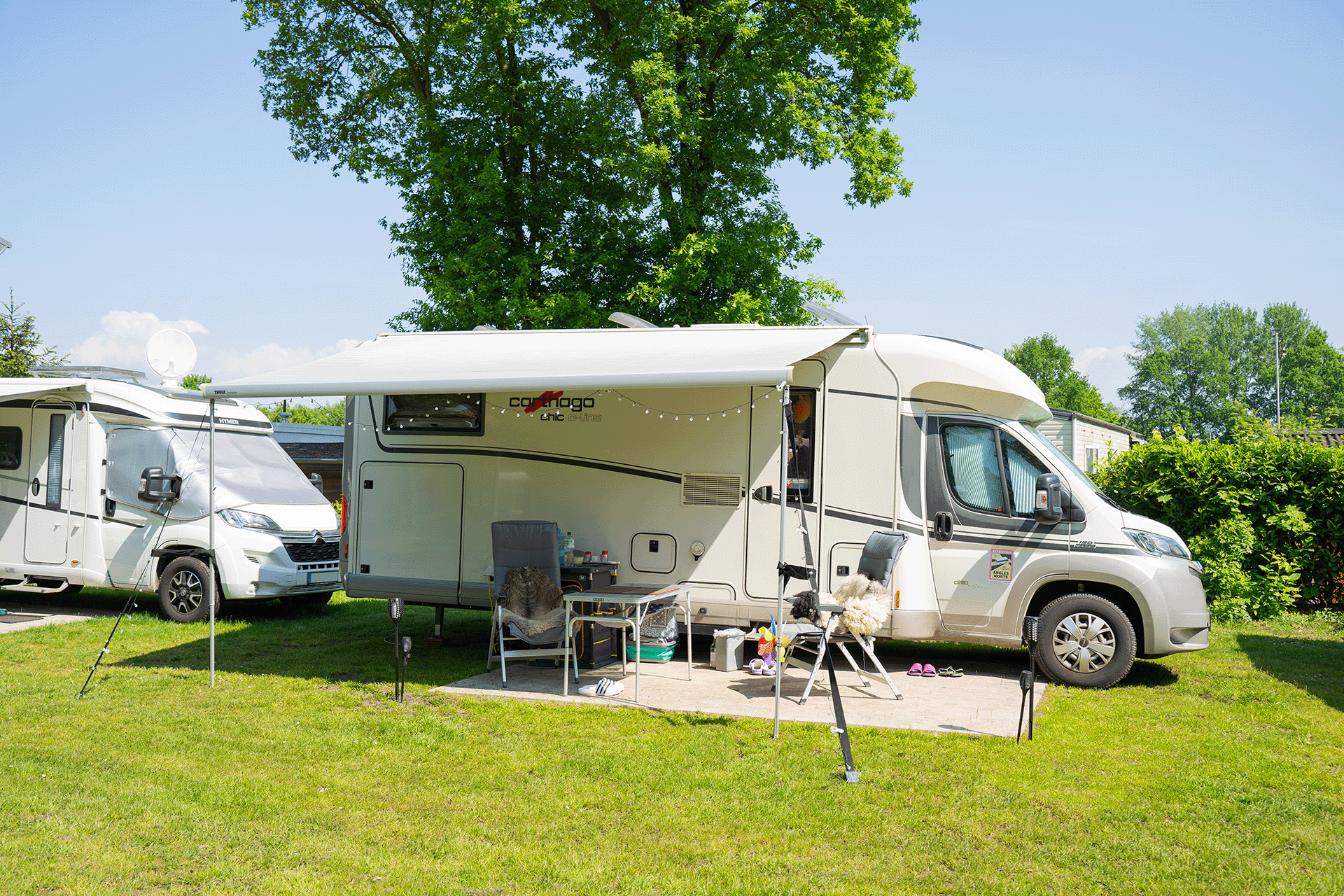 ECOCAMPS: Stellplatz mit gepflastertem Vorzeltbereich - Campingpark Münsterland Eichenhof