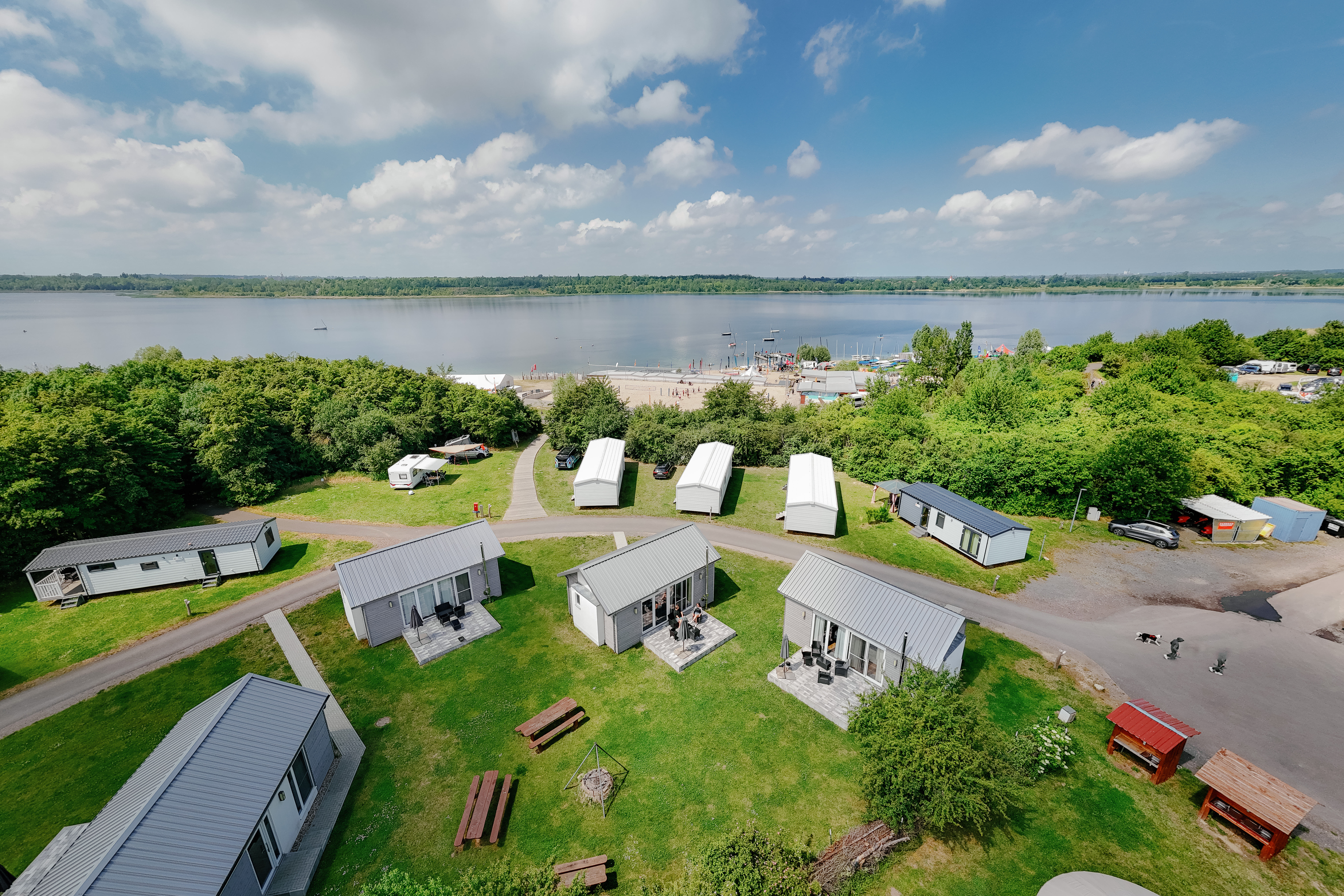 ECOCAMPS: Übernachtungsbereich - ALL-on-SEA Camp & Sport Resort Leipzig